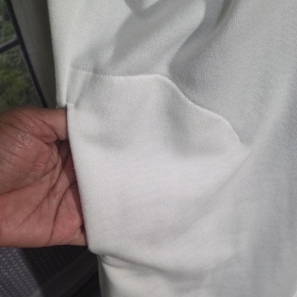 Puma White Shirt with Gray Logo Tag - Picture 6 of 6
